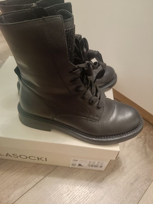 Skórzane, jesienno- wiosenne buty Lasocki
