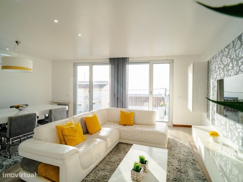 Apartamento T3 - Vista mar e garagem no sitio da Nazaré