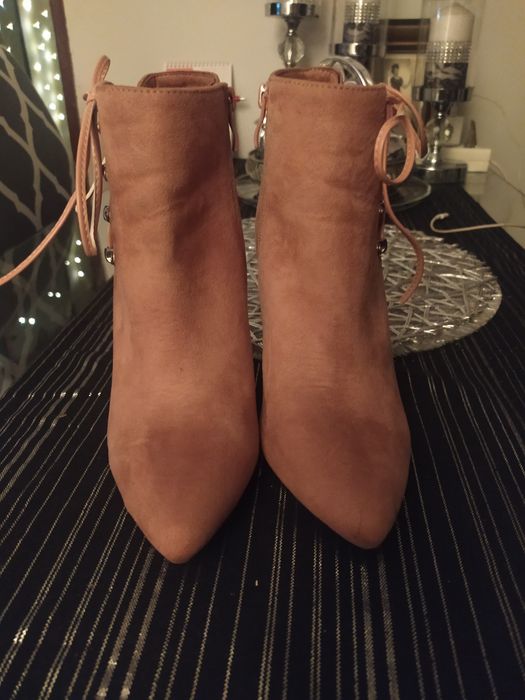 Botki buty 39 szpilki