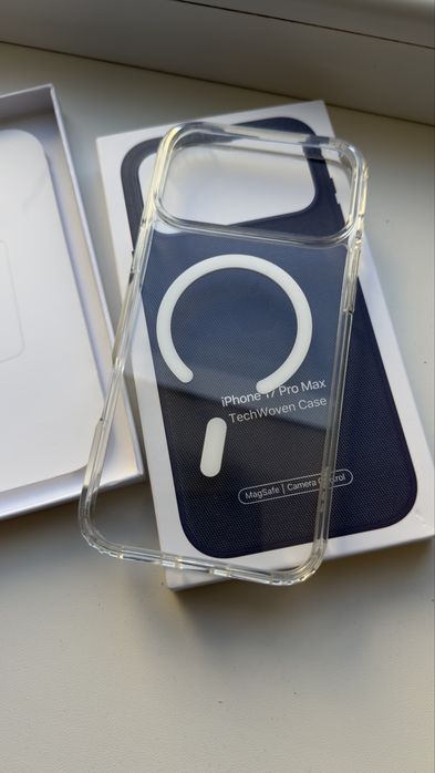 Чехол/Чохол на Iphone 17Pro Max з MagSafe