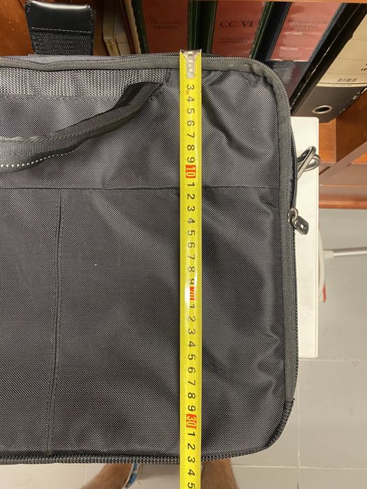 Mala preta para computador portátil