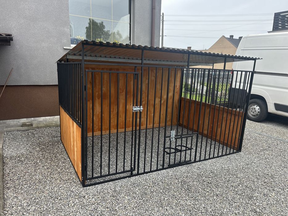 Kojce / klatki / boxy