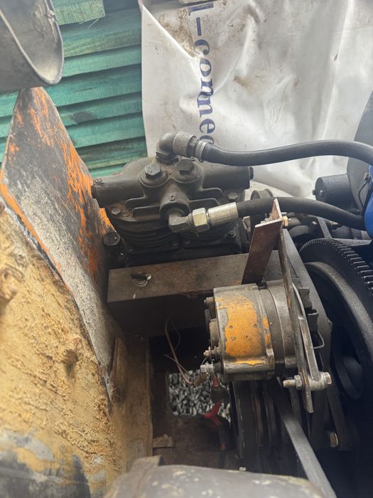 Продам станіію кому цікаво звоніть з документами