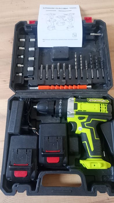 Wkrętarko-wiertarka+udar 20v, 2 baterie, walizka 24 akcesoria