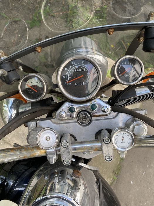 Motocycl Zipp Rawen 250