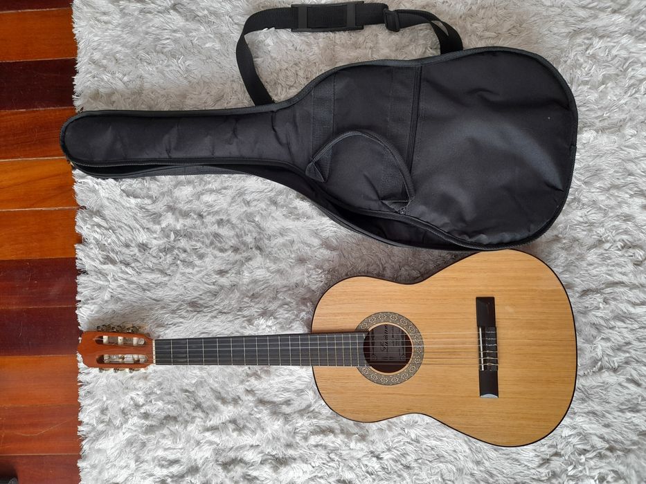 Guitarra clássica Lusitana GC200