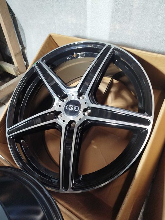 A373#Alufelgi Nowe 19" 5x112 Et45 Audi: A4 , A5, A6 , A7, Q2, Q3, Q5