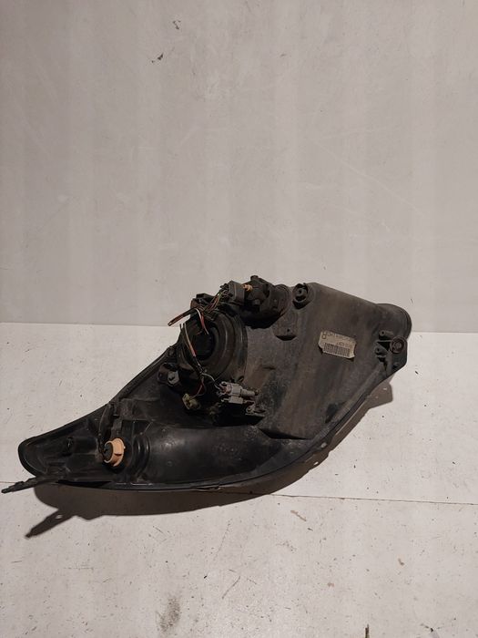 Suzuki swift mk6 mkVI mk 6 VI 3 prawa lampa przednia reflektor prawy