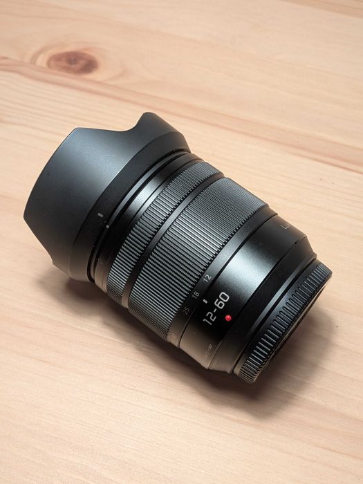 Об'єктив Panasonic Lumix G Vario 12-60mm f/3.5-5.6 O.I.S. (Під ремонт)