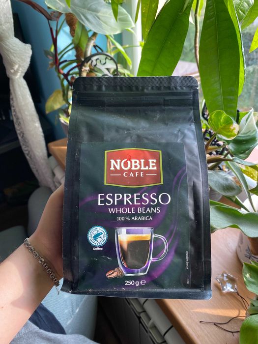 Kawa ziarnista Noble Espresso, 250 g, intensywność 4/5