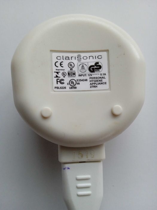 Продам устройство для очищения кожи - Clarisonic Mia 2