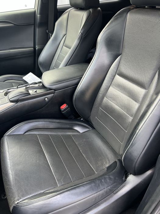 Lexus NX300h F-sport