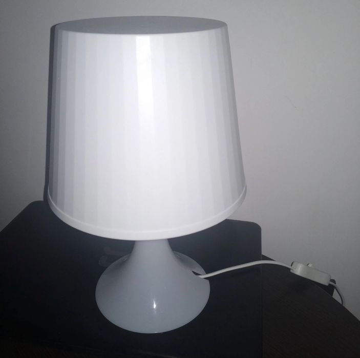 Лампа настільна IKEA