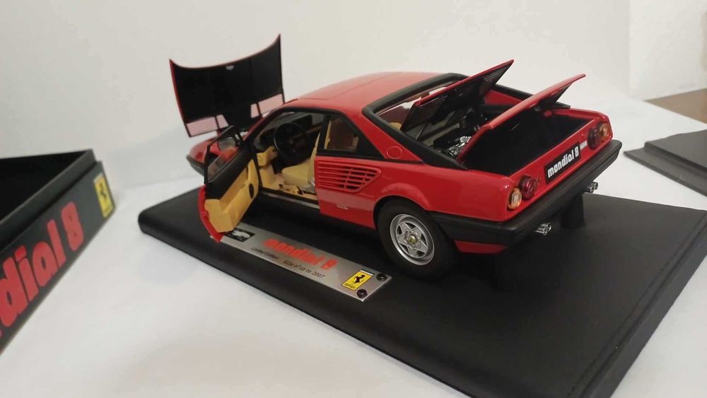 1/18 Ferrari Mondial 8 vm - Hot Wheels Super Elite