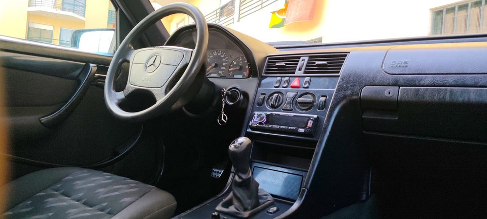 Mercedes-Benz C250 Turbo Diesel 1997/12
