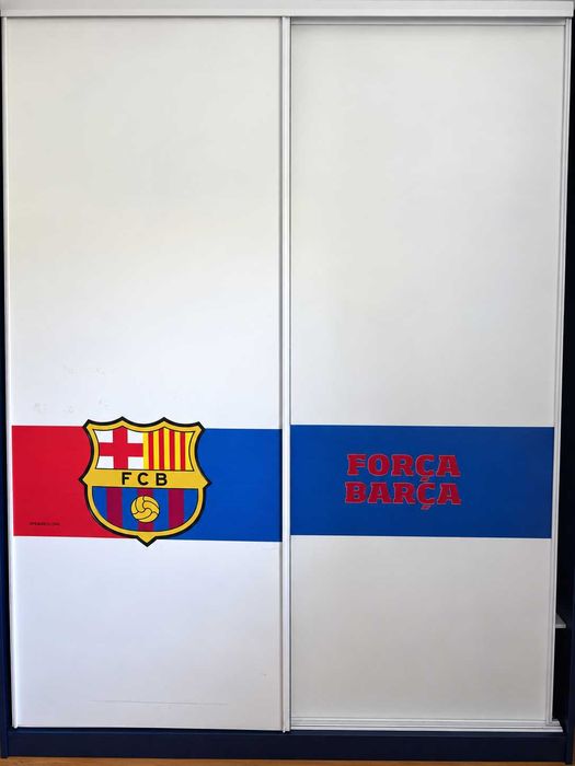 Meble młodzieżowe FC Barcelona – szafa, regał, komoda i biurko