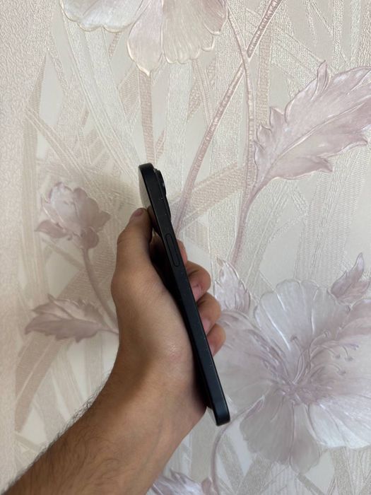 iPhone 15 128 GB Black