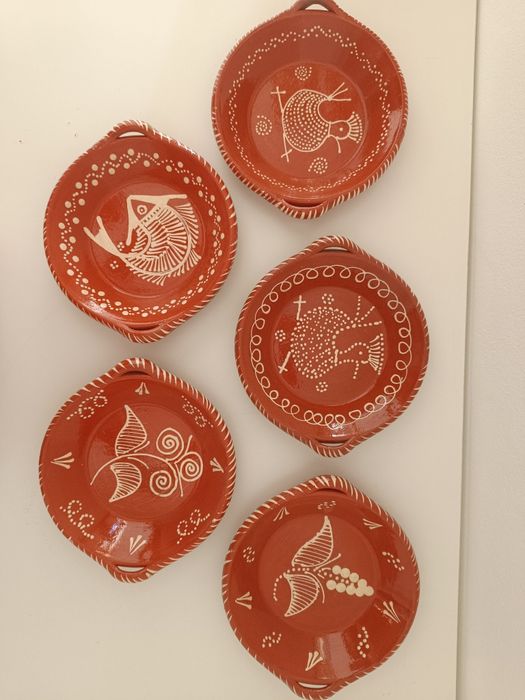 Conjunto 5 pratos típicos de barro