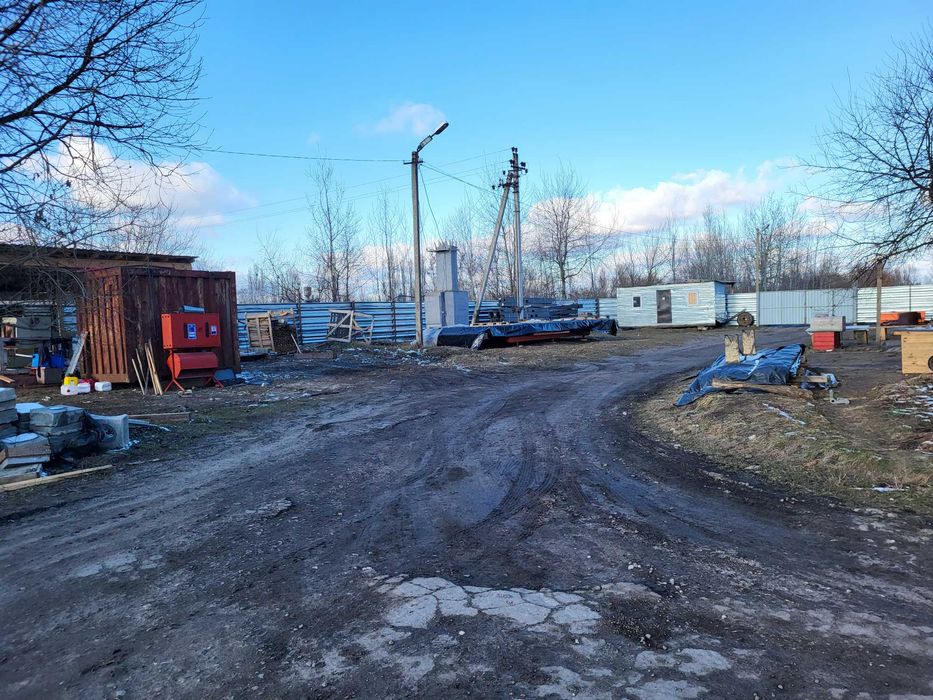 Продам промисловий комплекс 1294 м², ділянка 0,97 га, КТП, орендар