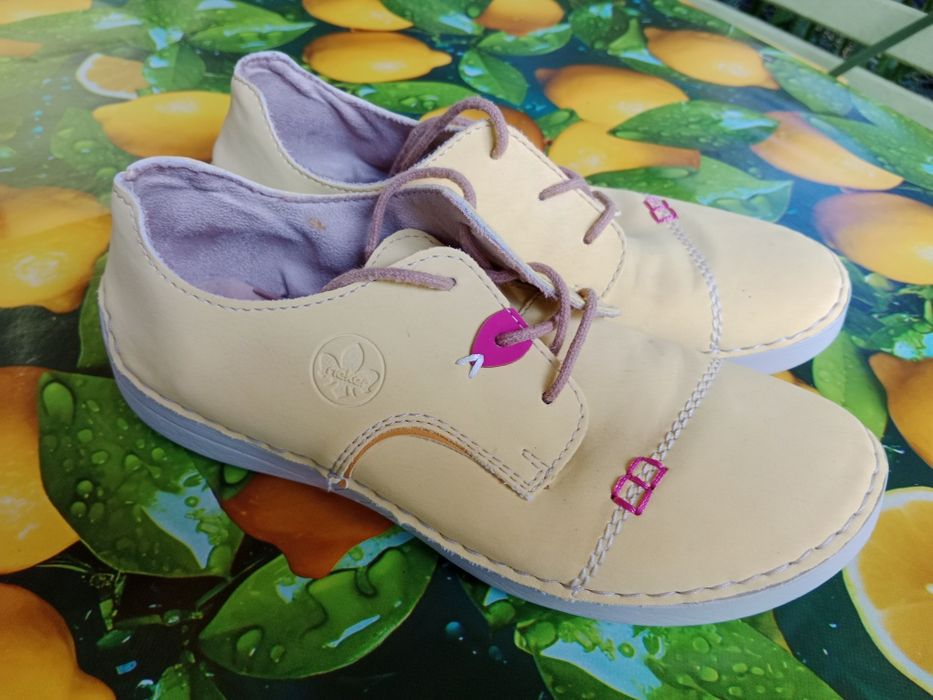 Buty skórzane Rieker 38