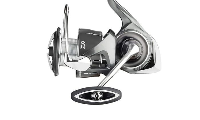 Daiwa Kołowrotek 24 Luvias LT 4000D - WYPRZEDAŻ