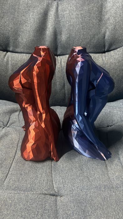 Busto de senhora multicor