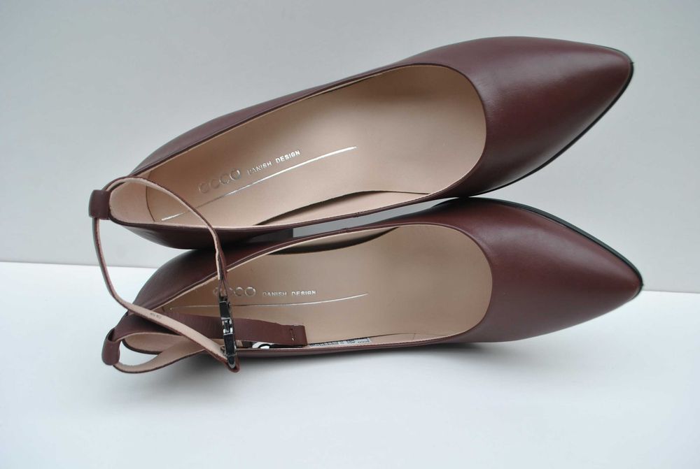 Buty na obcasie Ecco