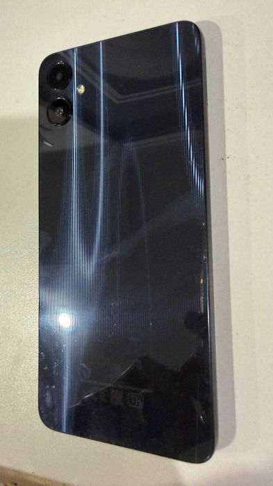Продам смартфон Samsung A05