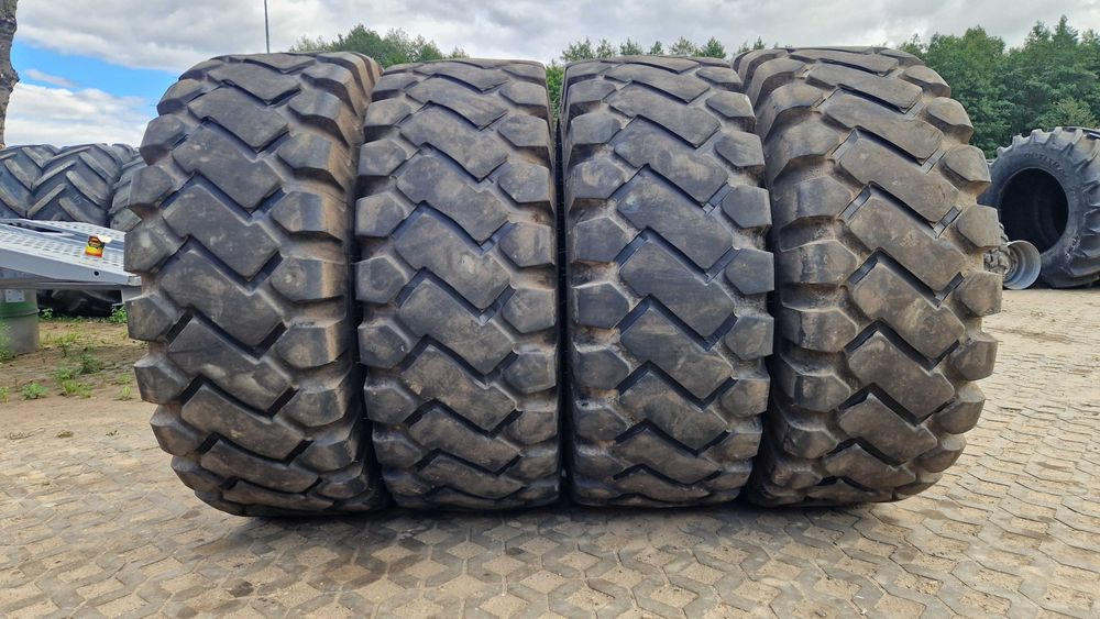 20.5-25, 20.5r25 MITAS 50% bieżnik 2023 bez napraw