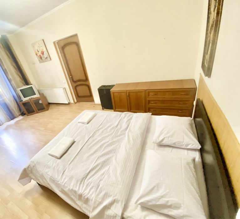 СВІТЛО 24/7 Оренда ЦЕНТР погодинно подобово