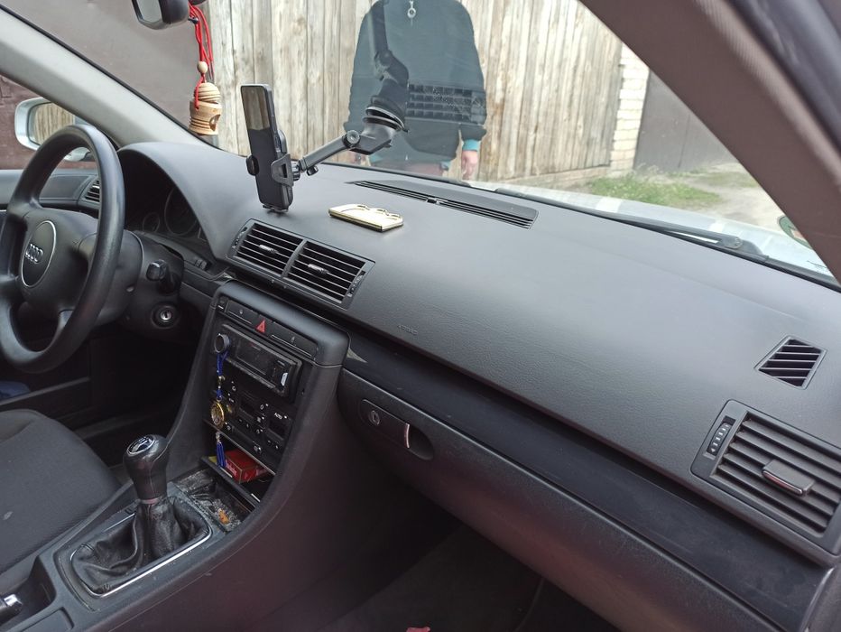 Audi a4 b6 (1.6 alz)