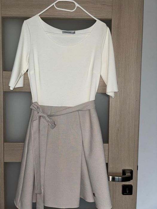 Śliczna sukienka firmy Lemonada