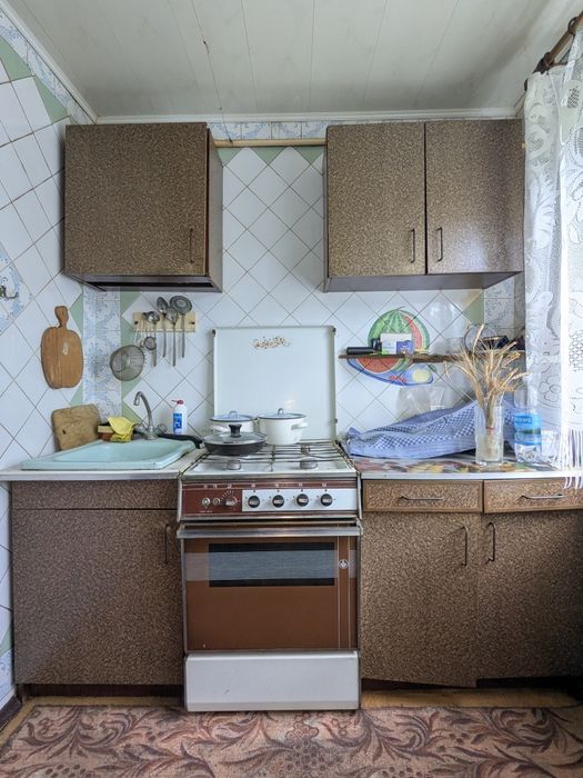 22.500 !! Зниження ціни! Продаж затишної 2 кімнатної квартири під сертификат! Район Індустріальний, вулиця  Миру буд. 104 , планування роздільне.