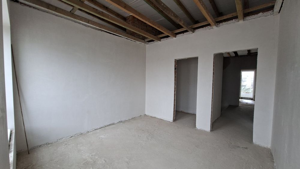 Продаж Таунхаус 145м². Ділянка 2сот. Готовий до ремонту. Комунікації