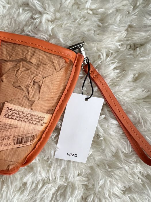 Косметичка Mango новая