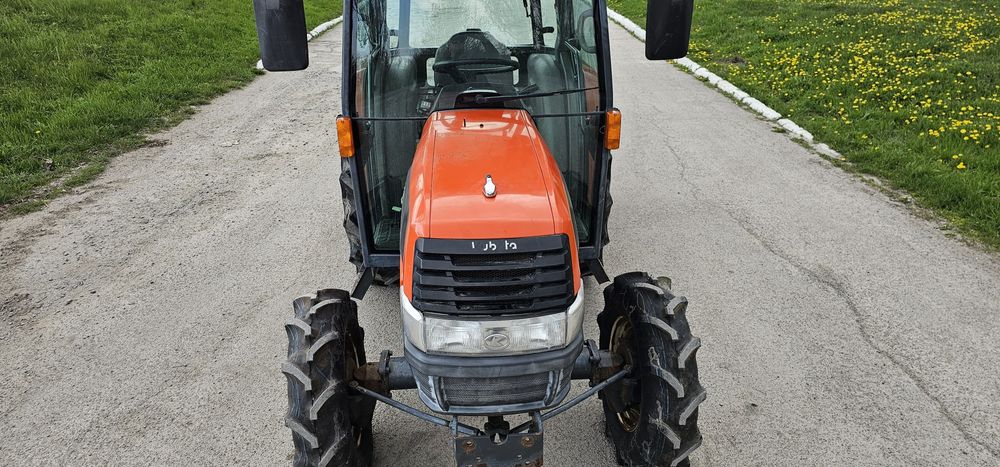 Kubota KL33 Трактор Мінітрактор