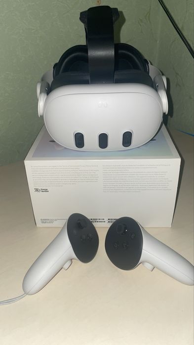 Meta Quest 3 128 GB + Headstrap , БУ на гарантії