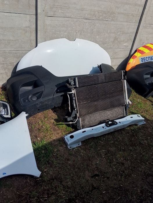 Master IV kompletny przód maska lampa