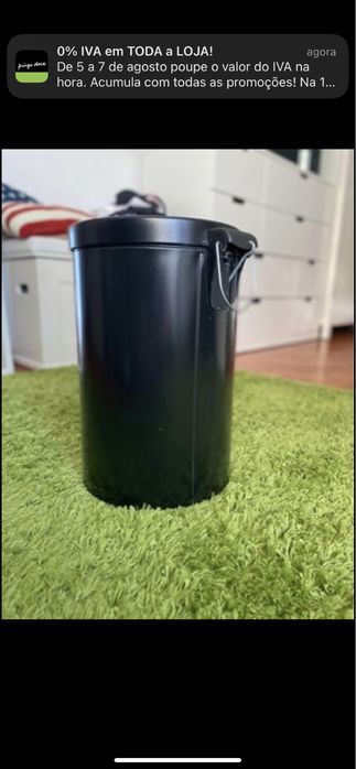 Caixote do lixo como novo