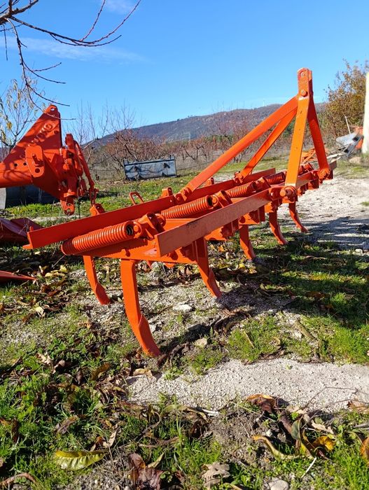 Escarificador  impecável