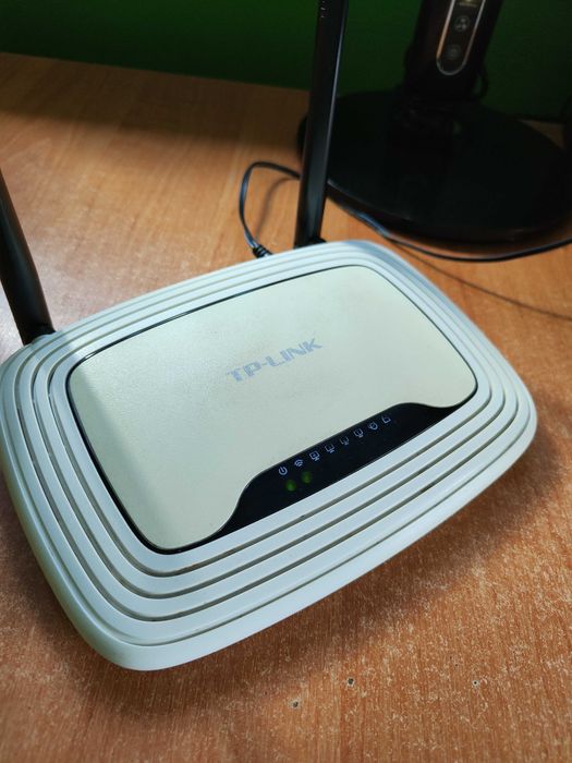 Router TP-Link TL-WR841N