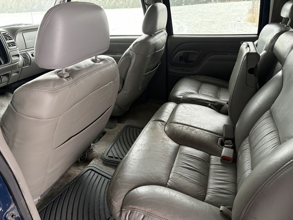 Chevrolet Suburban GMT 400 rok 1997 4x4 5.7