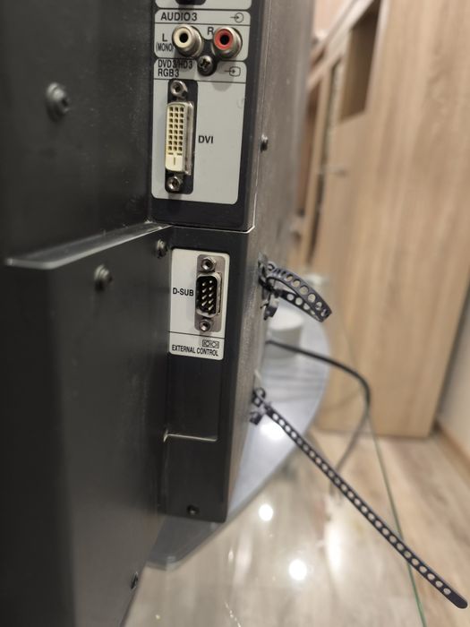 NEC PX-42VR5W панель плазменная