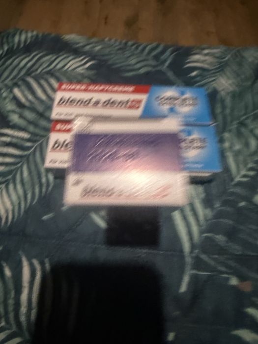 Klej do protez blenda dent