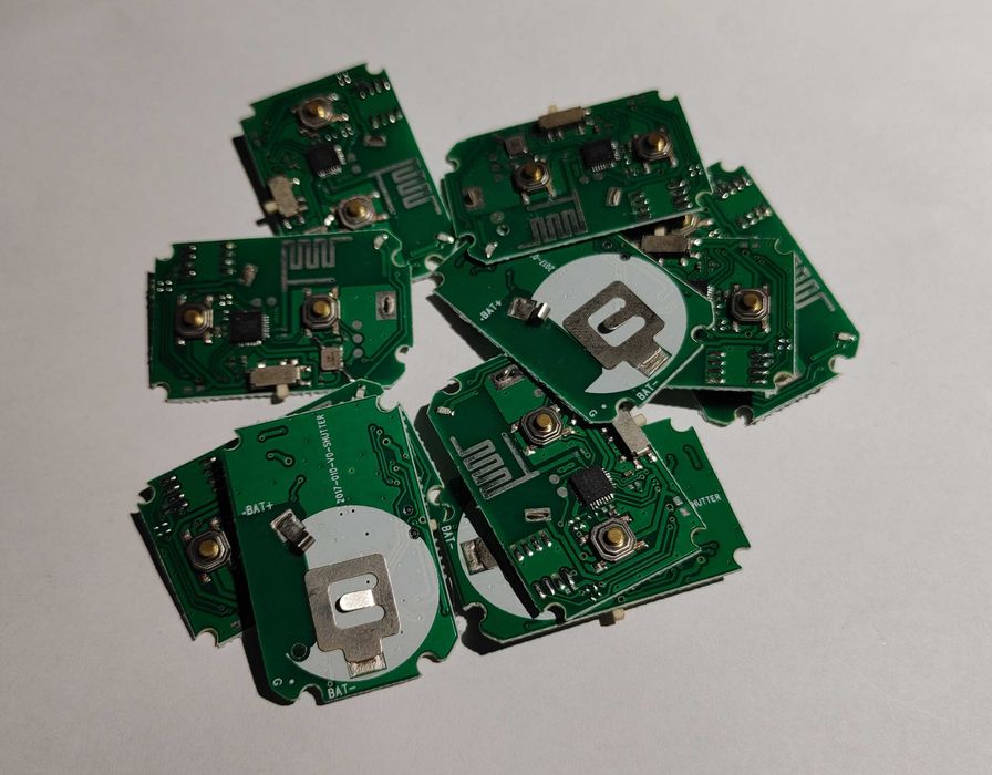 Блютуз кнопка фотокамери