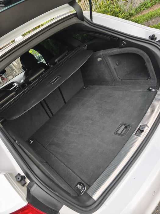 Audi A4B8  biała kombi