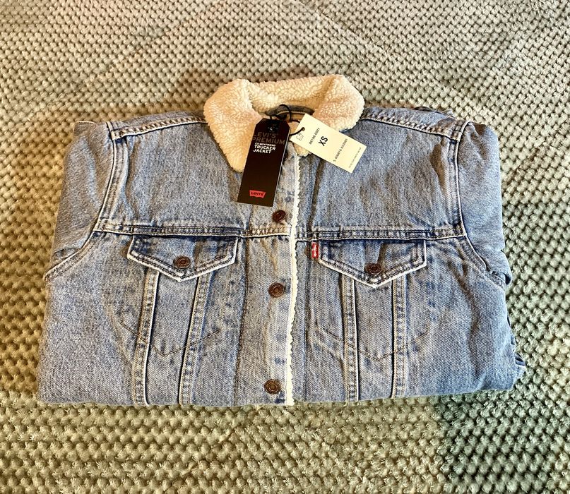 Casaco sherpa levi’s novo , XS