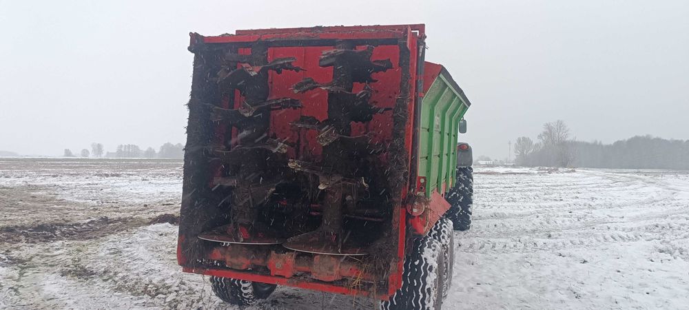 Rozrzutnik obornika Unia Tytan 11