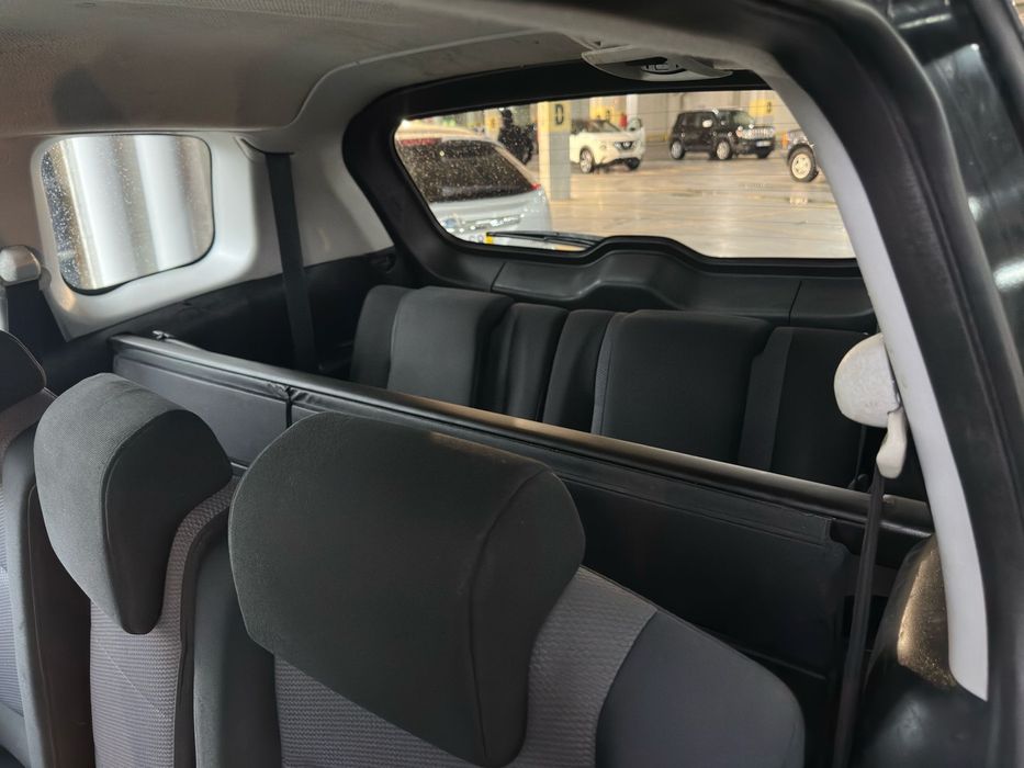 Mazda 5 de 7 lugares