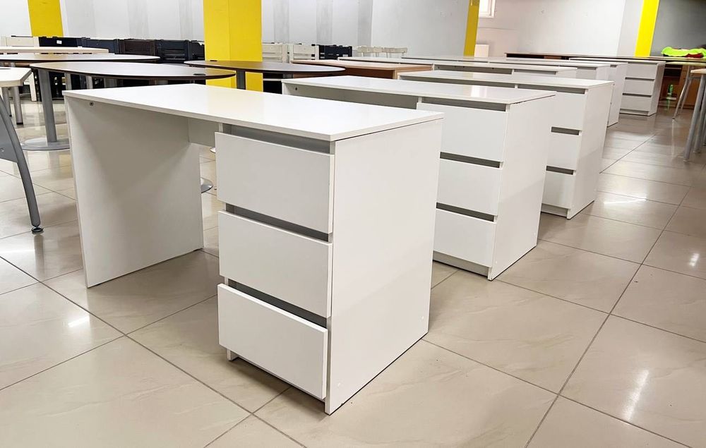 РАСПРОДАЖА офисной мебели стулья кресла крісла стільці